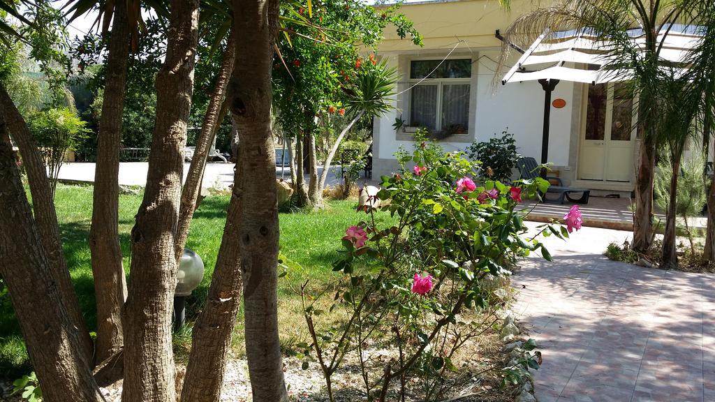 B&B La Gazza Ladra Carmiano  Bagian luar foto